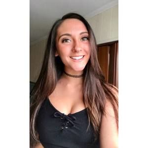 Meet your Posher, Michaela